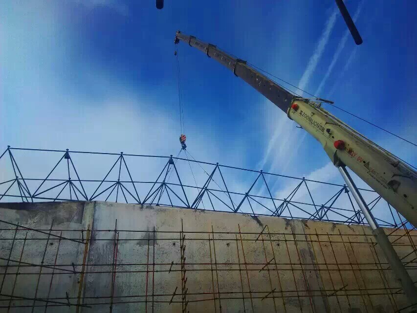 六盘水食堂网架结构工程